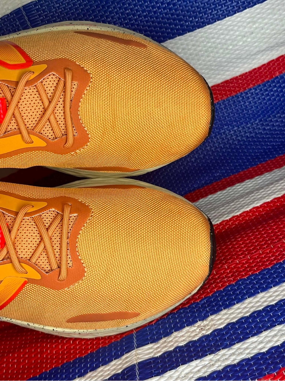 New Balance Fresh Foam Arishi v4 running shoes / vibrant orange Men’s Size 11.5 - Picture 4 of 10